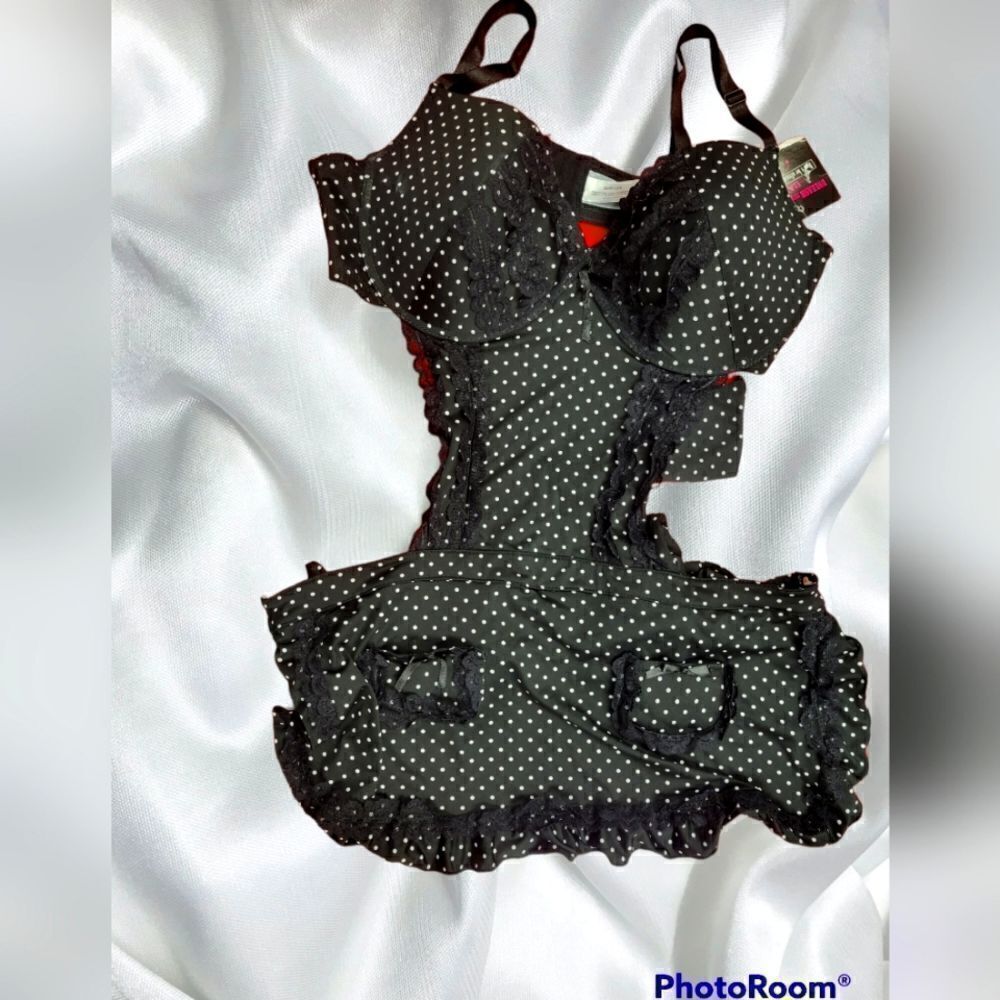 NWOT Sexy Bustier Apron 